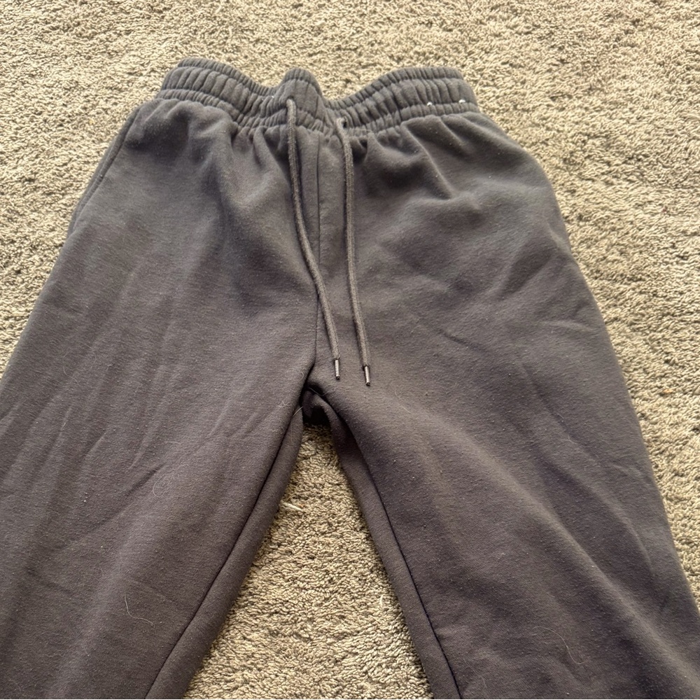 Dark grey cuffed sweatpants